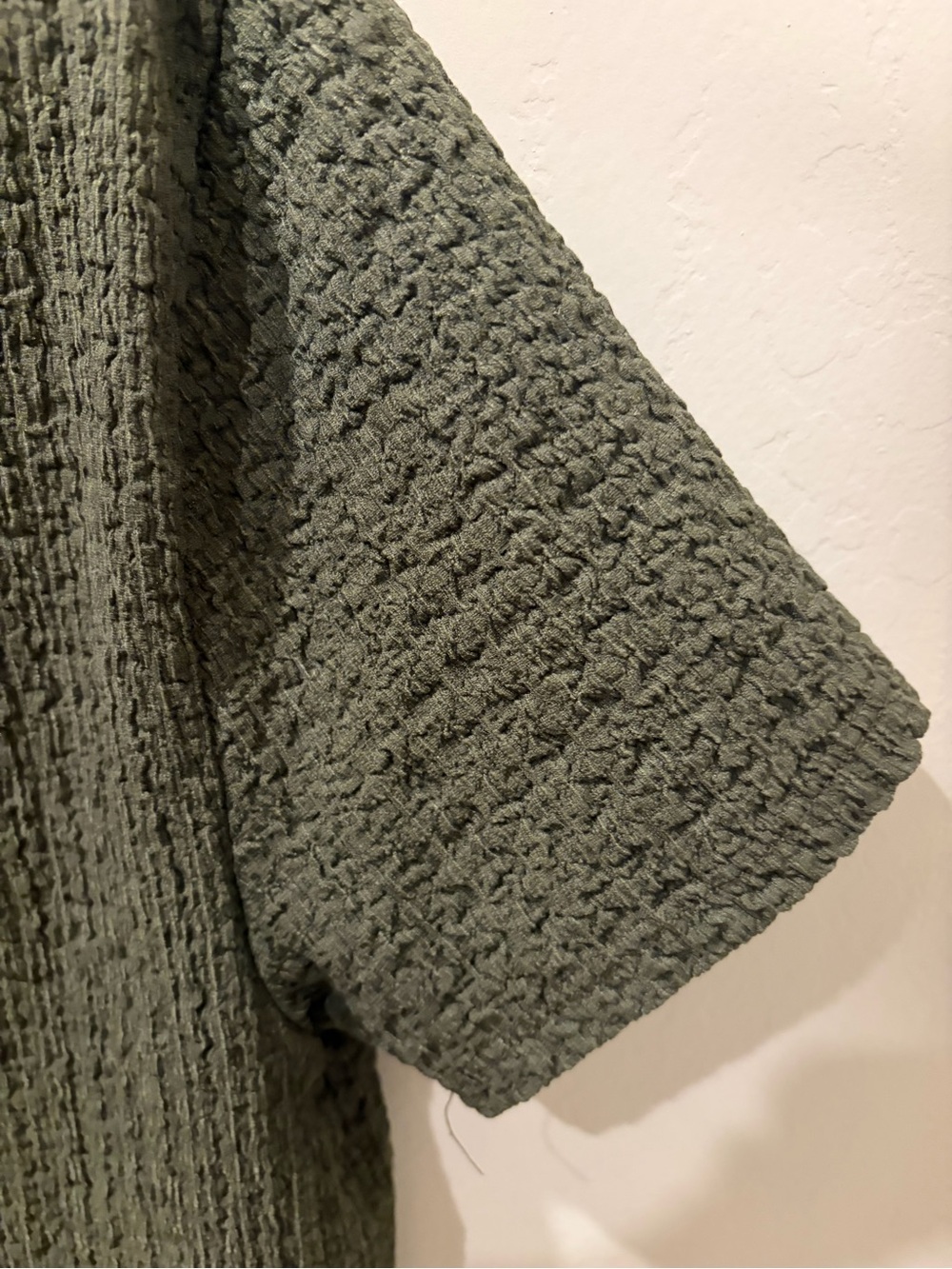 Abercrombie & Fitch Olive Waffle-Knit Short Sleeve Tee - Picture 5 of 5
